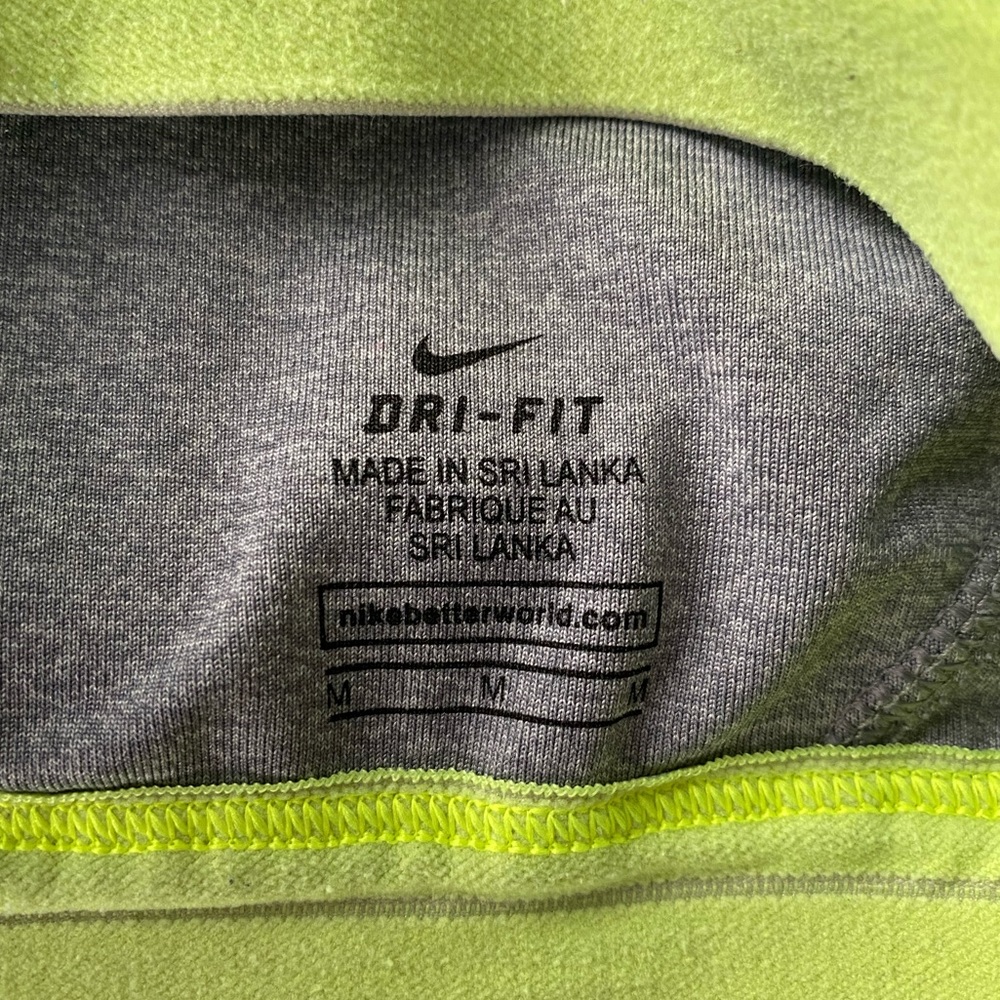 Nike Pro Sports Bra - Picture 3 of 3